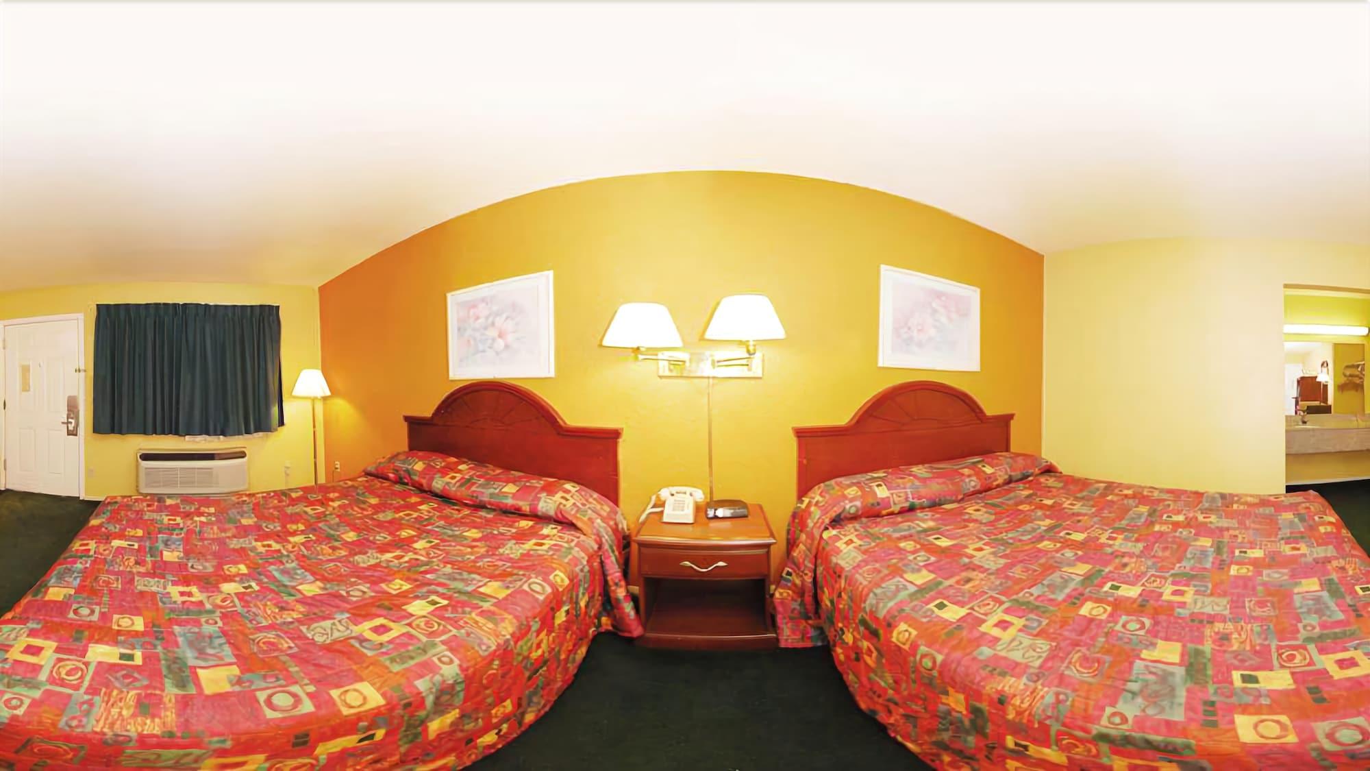 Travelodge By Wyndham Kingman Exteriör bild